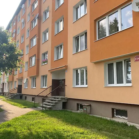 Garsoniera U Lesoparku Horní Slavkov